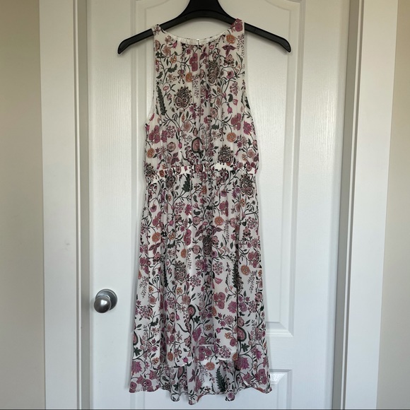 ⚡️ H&M Floral Dress - Picture 1 of 4
